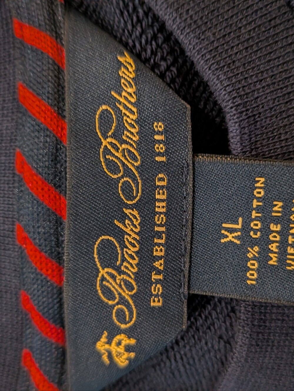 Rare Archival 2021 Brooks Brothers Henry the Sheep Applique Sweatshirt NWOT XL - Picture 2 of 7